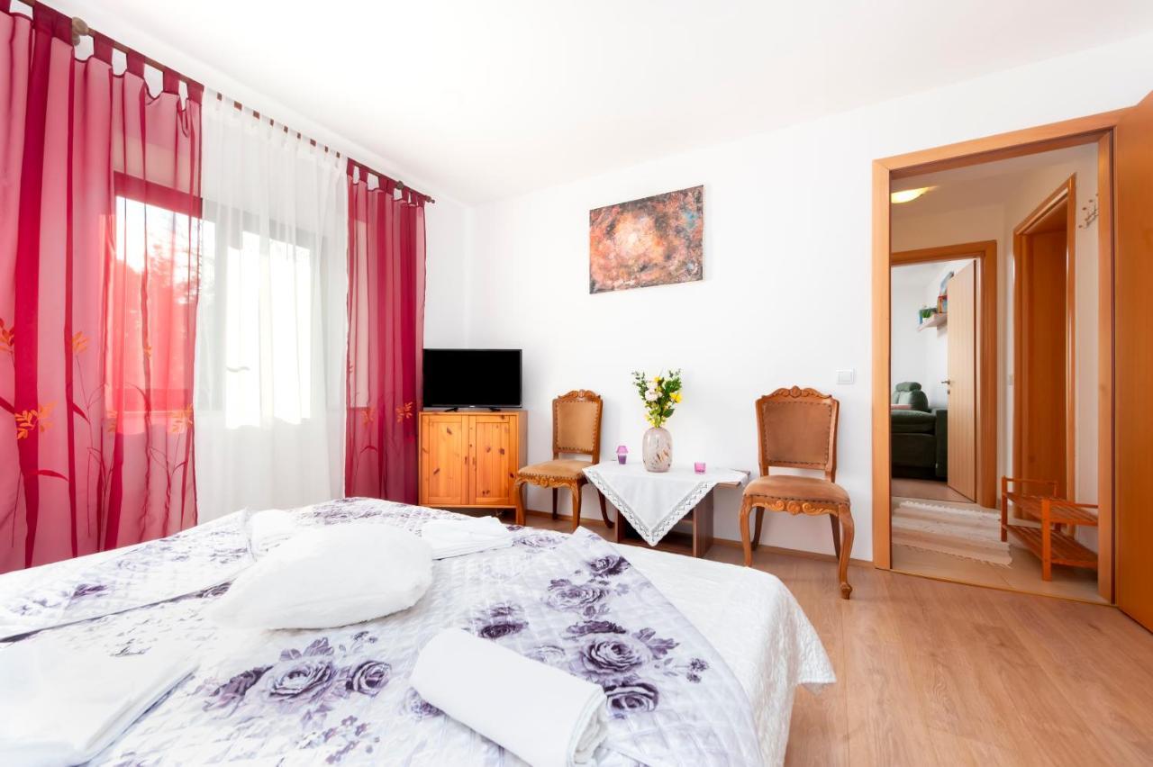 Apartment Roze Rovinj Ngoại thất bức ảnh