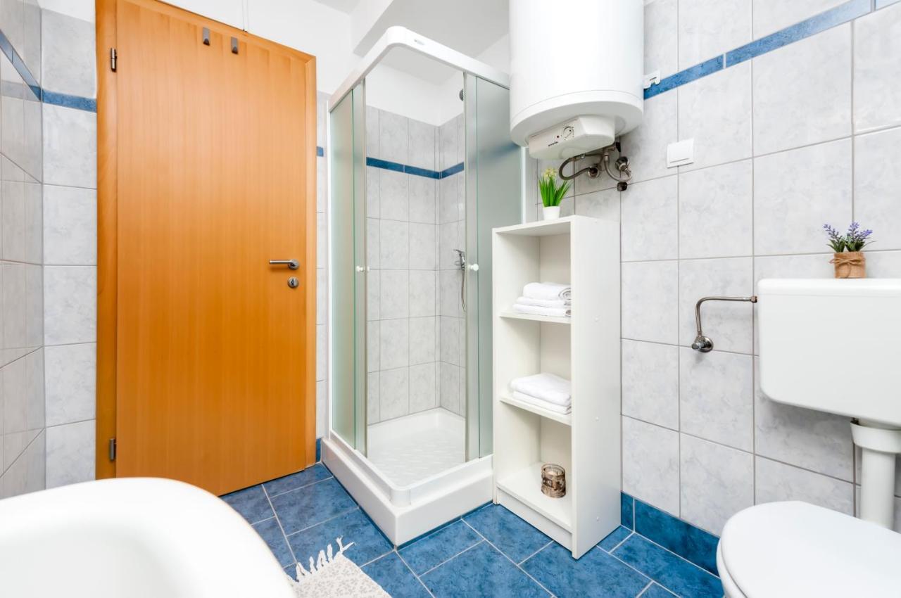 Apartment Roze Rovinj Ngoại thất bức ảnh